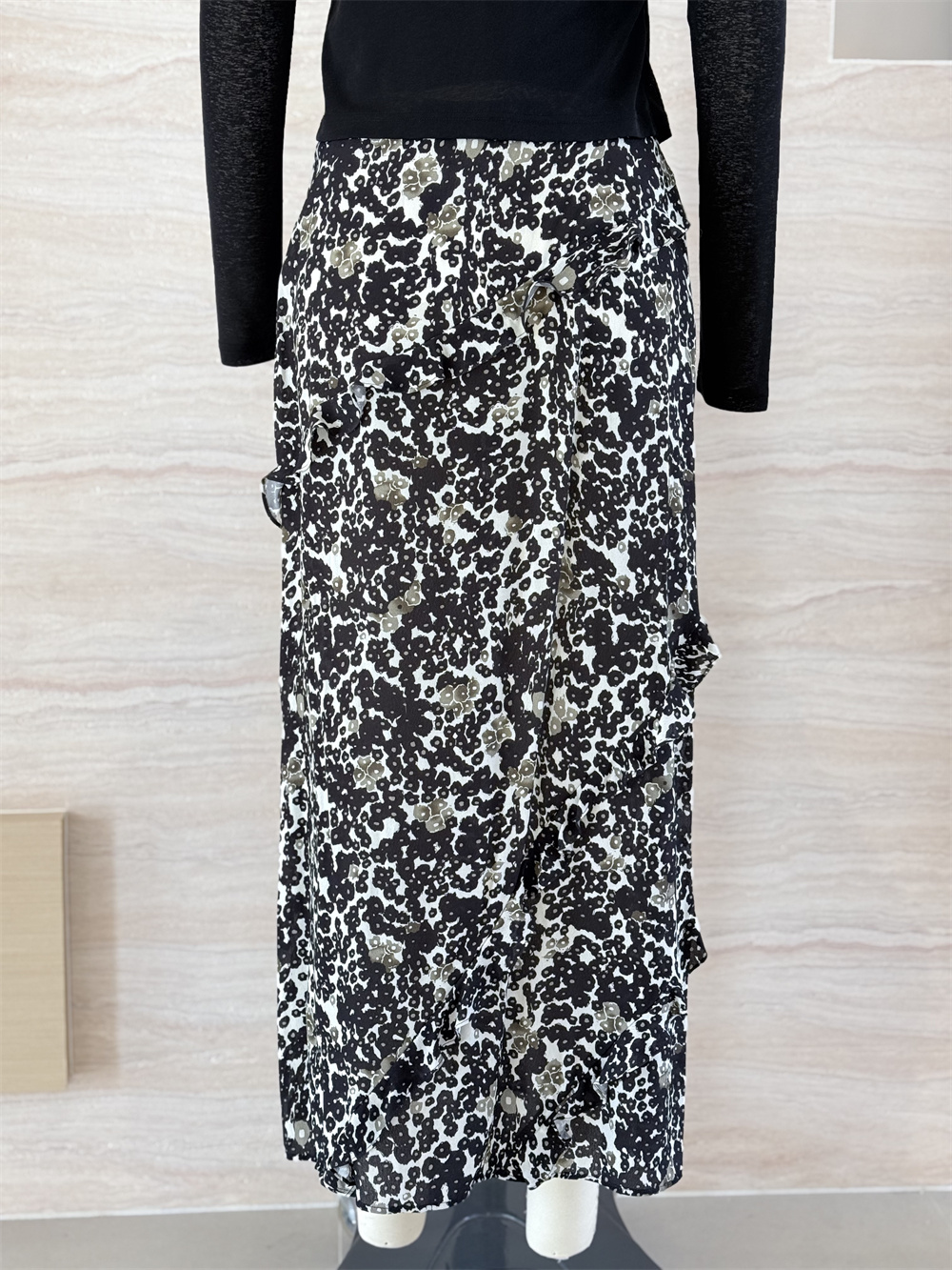 RH-SKIRT 06 BACK.jpg