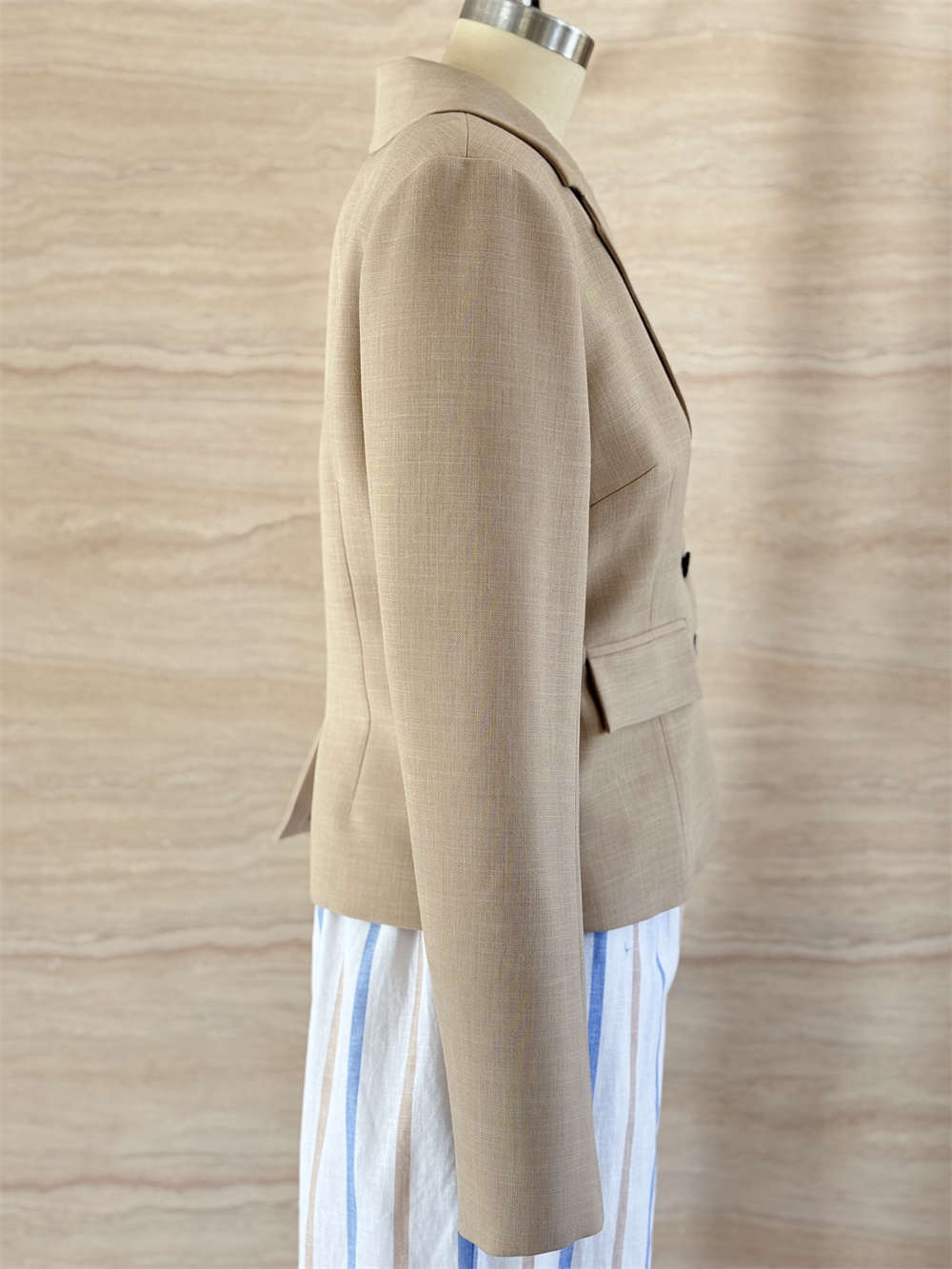 RH-BLAZER 03 side.jpg