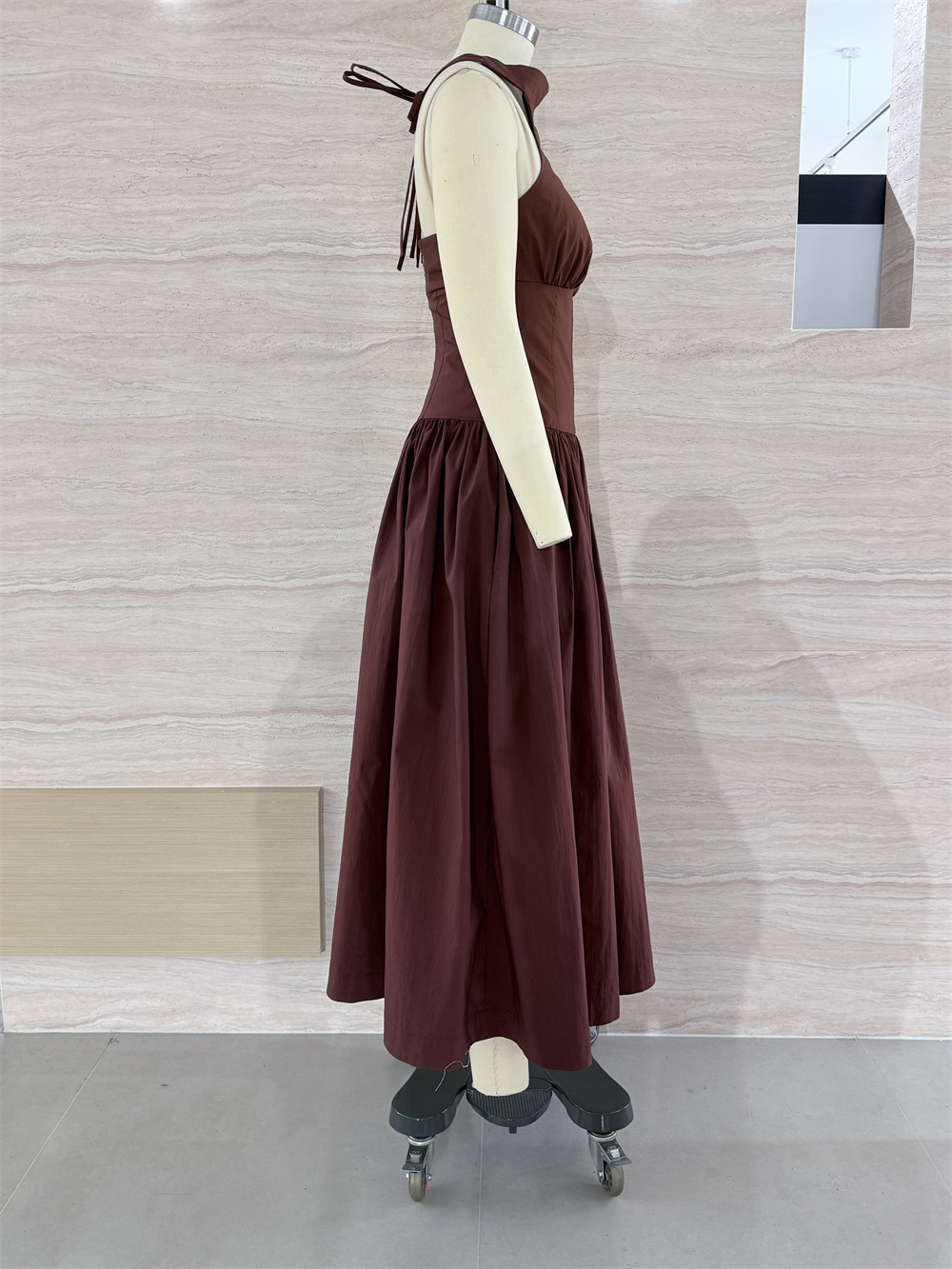 RH-DRESS 08 SIDE.jpg